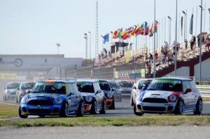 mini-challenge-saez-e-izaguirre-consiguen-pole-albacete-12634564633106.jpg