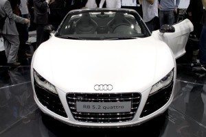 salon-automovil-frankfurt-audi-r8-spyder-5-2-fsi-quattro-12634565003414.jpg