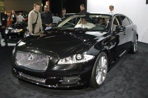salon-automovil-frankfurt-jaguar-xj-12634565403767.jpg