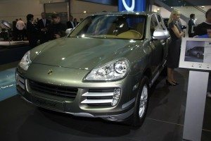 salon-automovil-frankfurt-porsche-cayenne-s-hybrid-12634564923347.jpg