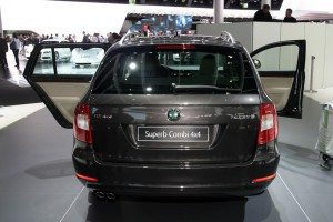 salon-automovil-frankfurt-skoda-superb-combi-12634564963370.jpg