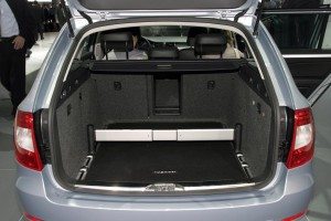 salon-automovil-frankfurt-skoda-superb-combi-12634564963372.jpg