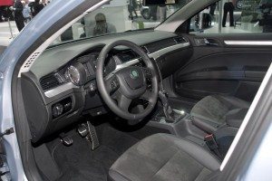 salon-automovil-frankfurt-skoda-superb-combi-12634564963374.jpg