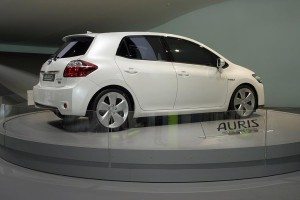 salon-automovil-frankfurt-toyota-auris-hsd-full-hybrid-concept-12634565453808-jpg salon-automovil-frankfurt-toyota-auris-hsd-full-hybrid-concept-12634565453808.jpg