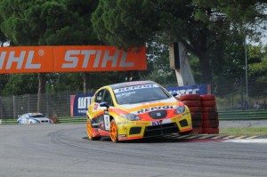 wtcc-imola-cambio-cromos-entre-tarquini-muller-12634565353712-jpg wtcc-imola-cambio-cromos-entre-tarquini-muller-12634565353712.jpg