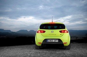 250-km-h-seat-leon-cupra-r-aprieta-dientes-12634566664827-jpg 250-km-h-seat-leon-cupra-r-aprieta-dientes-12634566664827.jpg