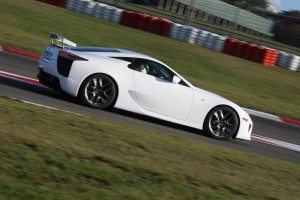 ordago-lexus-superdeportivo-lfa-12634566684847.JPG