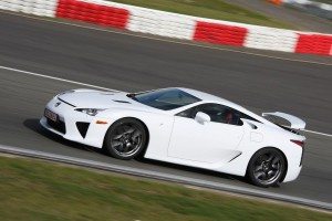ordago-lexus-superdeportivo-lfa-12634566694851.JPG