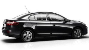 elegancia-segun-renault-llega-mano-fluence-12634567365411-jpg elegancia-segun-renault-llega-mano-fluence-12634567365411.jpg