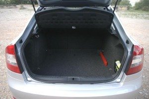 skoda-octavia-1-4-tsi-trend-modernizando-estilo-clasico-12634568196136-jpg skoda-octavia-1-4-tsi-trend-modernizando-estilo-clasico-12634568196136.jpg