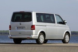 volkswagen-caravelle-familia-punto-aterrizar-12634567705703.jpg