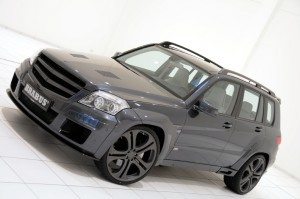brabus-glk-v12-suv-322-km-h-12634569086879.JPG