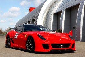 fin-semana-rojo-debut-ferrari-599xx-valencia-12647188536.jpg