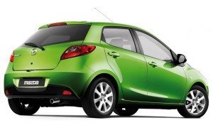 mazda2-recibe-serie-limitada-miyoshi-12646806092.jpg