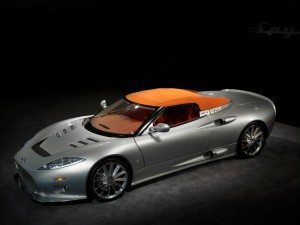 spyker-c8-aileron-spyder-exclusividad-descapotada-12634569397108.jpg