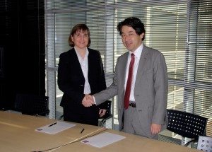 suzuki-repsol-ypf-firman-acuerdo-colaboracion-12647831824.jpg