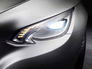 arsenal-tecnologico-mercedes-benz-f-800-style-12668370419-jpg arsenal-tecnologico-mercedes-benz-f-800-style-12668370419.jpg