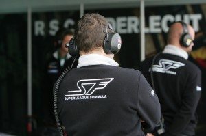 nueve-equipos-superleague-formula-2010-12673761384.jpg