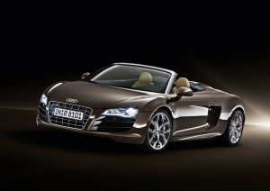 audi-r8-spyder-clasico-futurista-126858731112.jpg