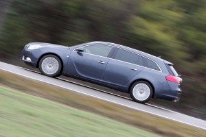 opel-insignia-1-6-turbo-sport-tourer-12686735145.jpg