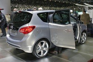 salon-automovil-ginebra-opel-meriva-12677207482.jpg