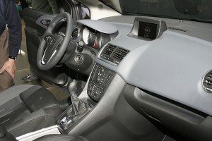 salon-automovil-ginebra-opel-meriva-12677207516.jpg