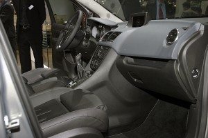 salon-automovil-ginebra-opel-meriva-12677207517.jpg