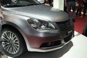 salon-automovil-ginebra-suzuki-kizashi-12679693867-jpg salon-automovil-ginebra-suzuki-kizashi-12679693867.jpg