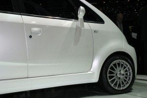 salon-automovil-ginebra-tata-nano-ev-12682939286.jpg