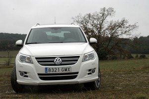 volkswagen-tiguan-r-line-12687333788.jpg