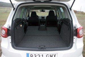 volkswagen-tiguan-r-line-12687339022.jpg
