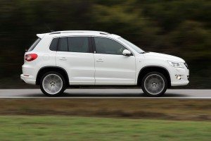 volkswagen-tiguan-r-line-12687343603.jpg