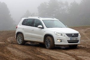 volkswagen-tiguan-r-line-12687343628.jpg