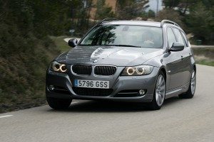bmw-335i-touring-12717533351.jpg