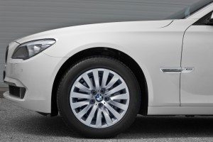 exclusividad-autonomia-traccion-total-bmw-740d-xdrive-12717474383.jpg