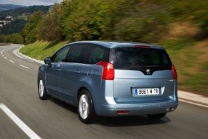 gama-peugeot-cada-vez-eficiente-12711087235.jpg