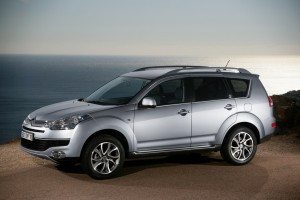 mitsubishi-asx-llevara-escudo-peugeot-citroen-12723574431-jpg mitsubishi-asx-llevara-escudo-peugeot-citroen-12723574431.jpg
