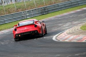 onboard-ferrari-599xx-batiendo-record-nurburgring-12721033626.jpg
