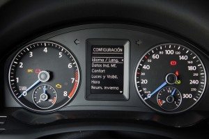 volkswagen-scirocco-r-contra-mazda-3-mps-12712442982-jpg volkswagen-scirocco-r-contra-mazda-3-mps-12712442982.jpg