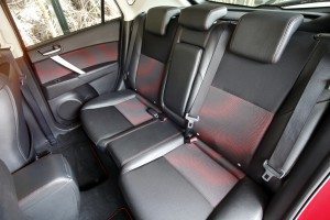 volkswagen-scirocco-r-contra-mazda-3-mps-12712443005-jpg volkswagen-scirocco-r-contra-mazda-3-mps-12712443005.jpg