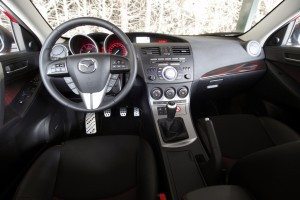 volkswagen-scirocco-r-contra-mazda-3-mps-12712443006-jpg volkswagen-scirocco-r-contra-mazda-3-mps-12712443006.jpg