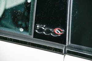 gran-expectacion-llegada-fiat-500c-barcelona-12738213118-jpg gran-expectacion-llegada-fiat-500c-barcelona-12738213118.jpg