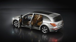 grande-mercedes-benz-ya-tiene-precios-12742780477.jpg