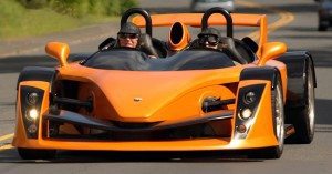 hulme-canam-supercar-recordando-al-gran-denny-12748871732.jpg