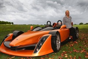 hulme-canam-supercar-recordando-al-gran-denny-12748871744.jpg