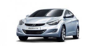 hyundai-avante-entre-i30-futuro-i40-12735014761.jpg