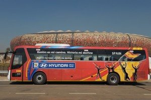 hyundai-transportara-las-selecciones-mundial-surafrica-12747743062.jpg