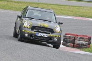 mini-countryman-12748583525-jpg mini-countryman-12748583525.jpg