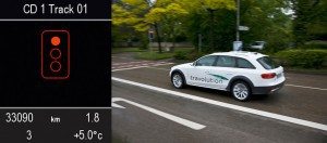 audi-travolution-cuando-coches-hablan-semaforos-12755607521-jpg audi-travolution-cuando-coches-hablan-semaforos-12755607521.jpg