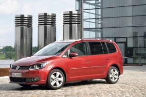 nuevo-volkswagen-touran-familiarizando-eficiencia-12759402567.jpg